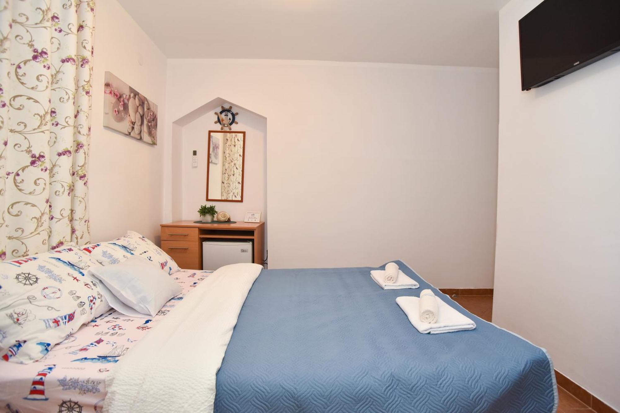 Guest house Sailor House Budva
