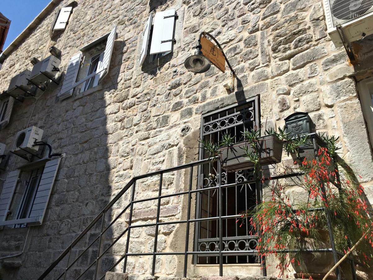 Sailor House Guest house Budva